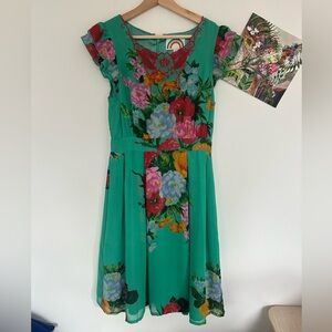 Ruby‎ Belle Green floral bold dress red embroidery size 6